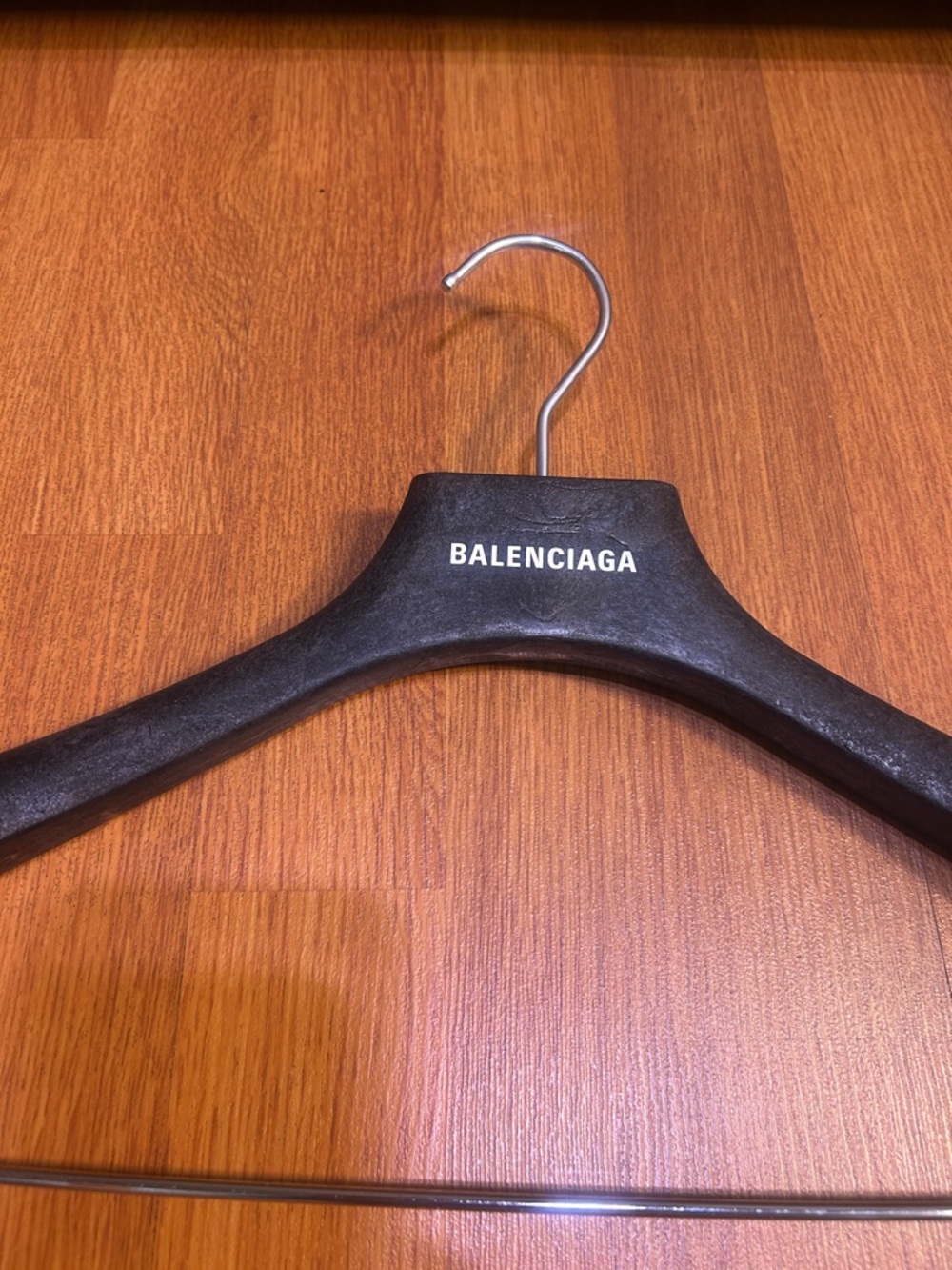 Balenciaga Black Hanger with Metal Clip Bar - Picture 2 of 3